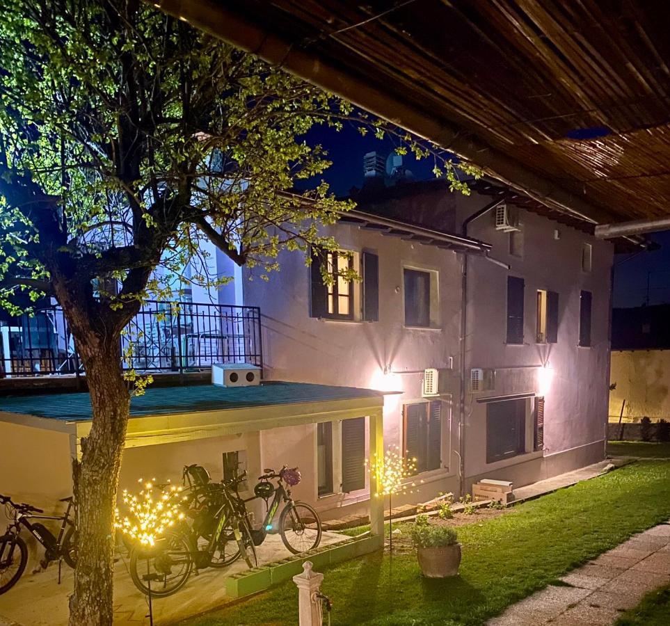 La Casa Di Campagna Sul Garda Puegnago Exterior photo